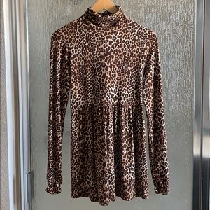Turtleneck peplum leopard print maternity top
